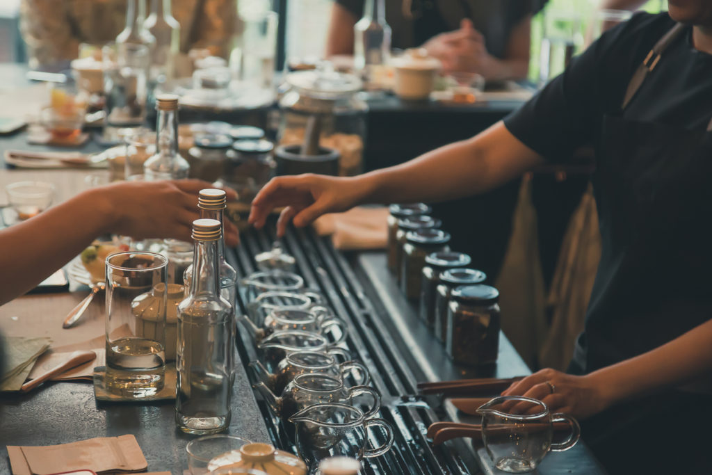 Teacher and students in The tea blending training workshop for new tea mixologists.